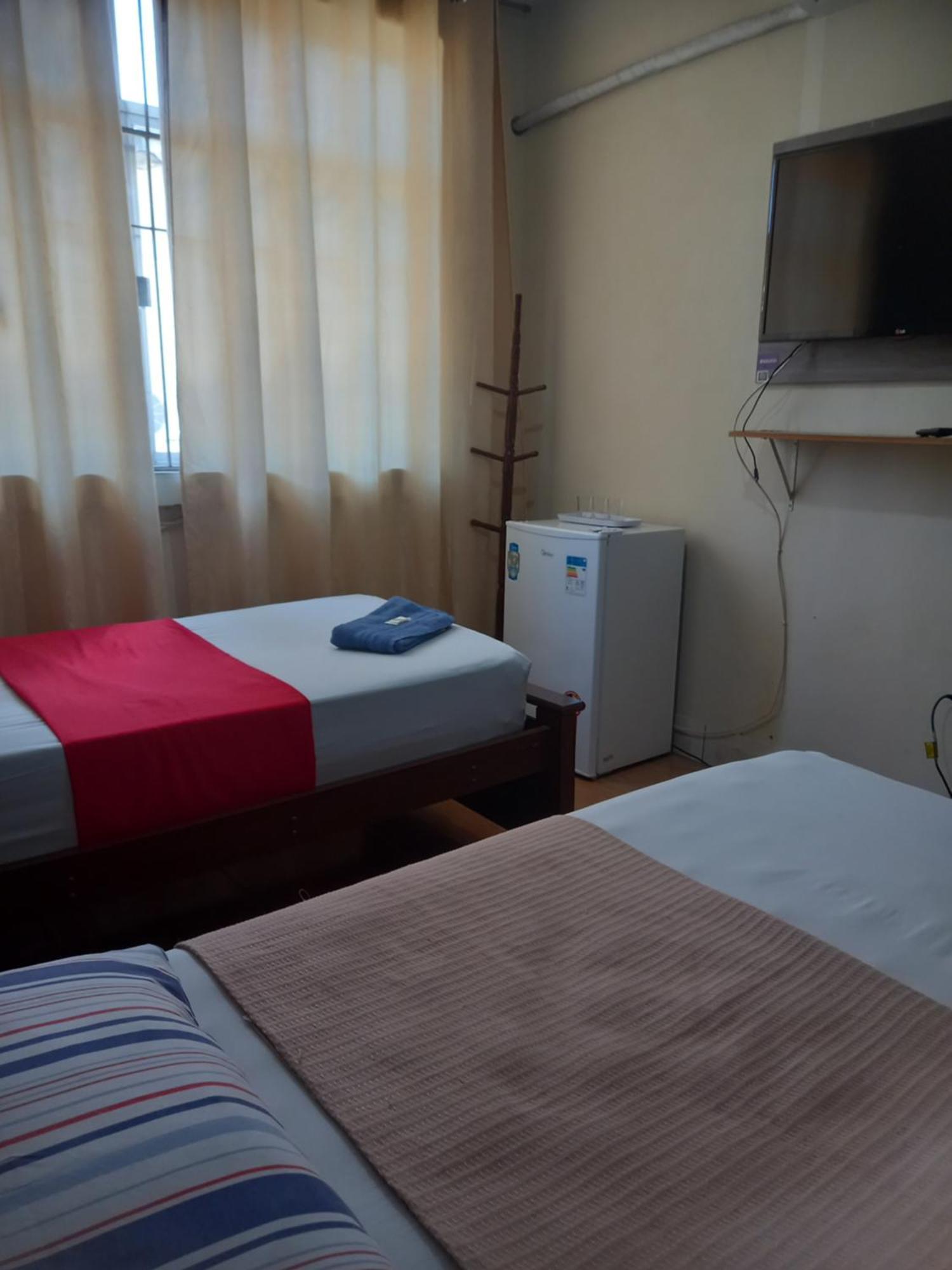Quartos Em Casa In Caxias Da Paraiso دوق دي كاكسياس المظهر الخارجي الصورة